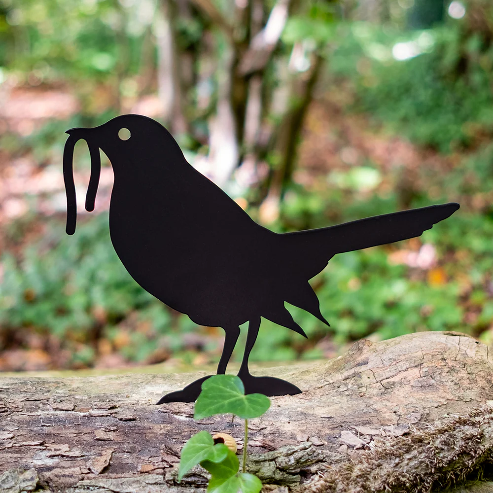 Garden Decoration - Blackbird - Image 2