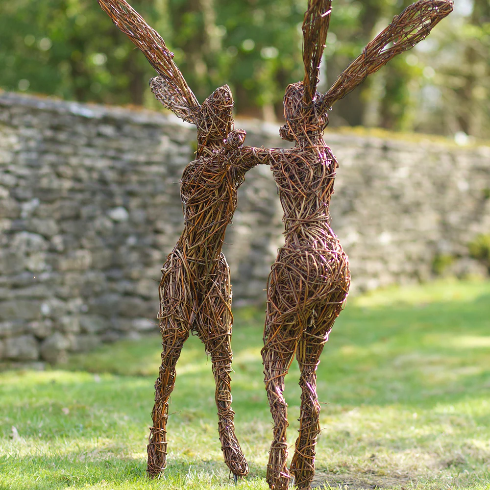 Dancing Hares Willow Sculptures - Image 4