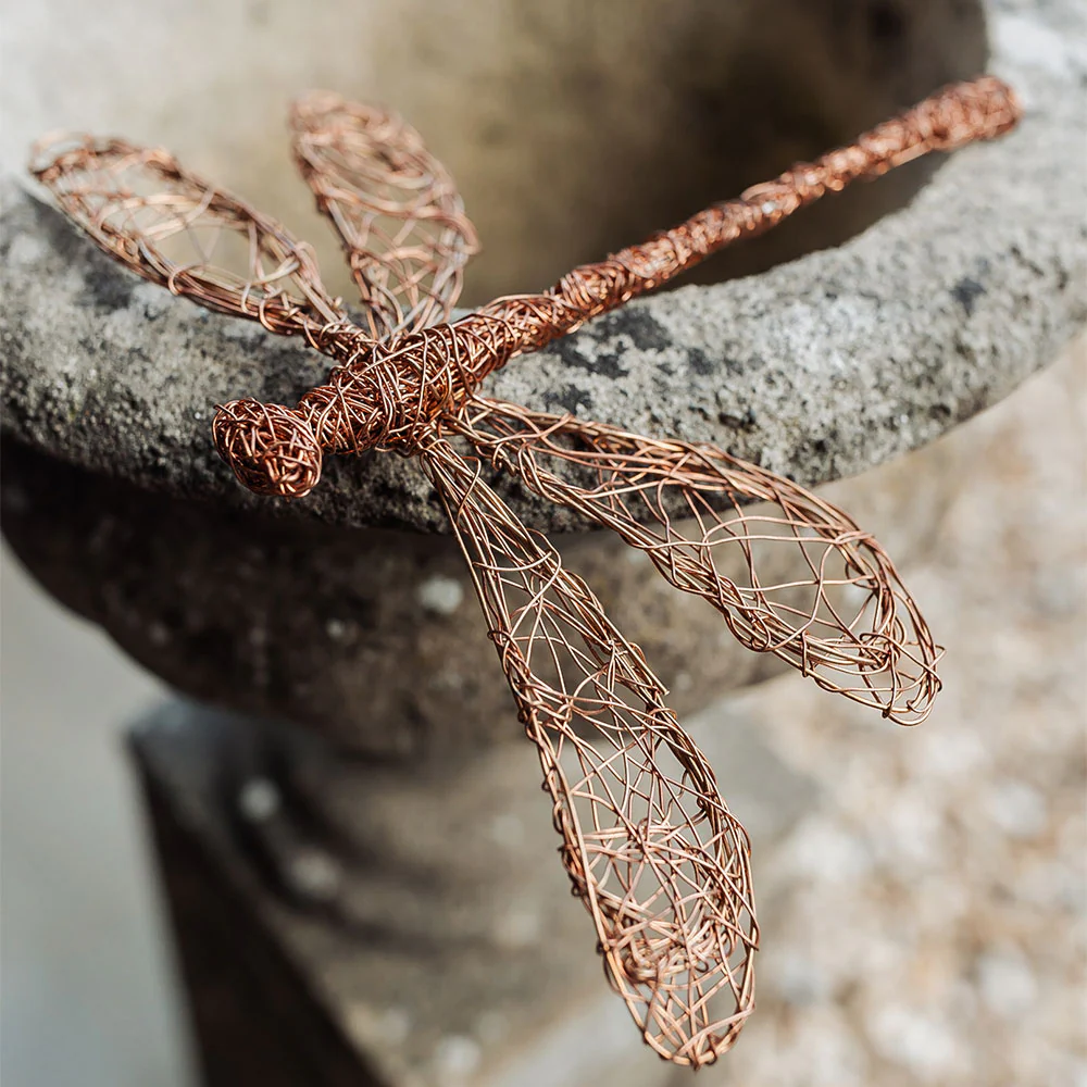 Dragonfly Bronze Wire Sculpture - Image 2